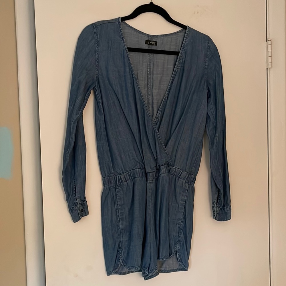 Loft size 0 denim romper